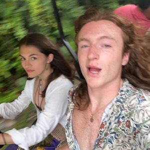 Meet your Posher, Hunter